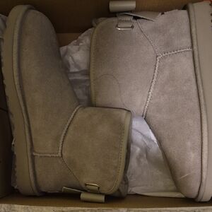 Cozy Gray Suede Ugg Boots